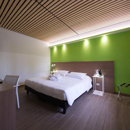 Hotel Marelet Treviglio Exterior foto